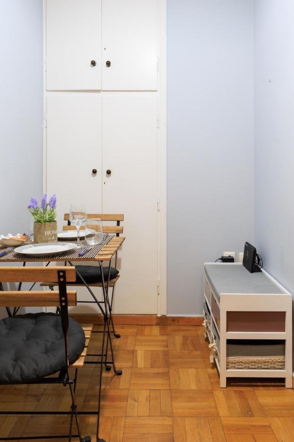 Aiolos Koukaki Center Apartment Athens Luaran gambar